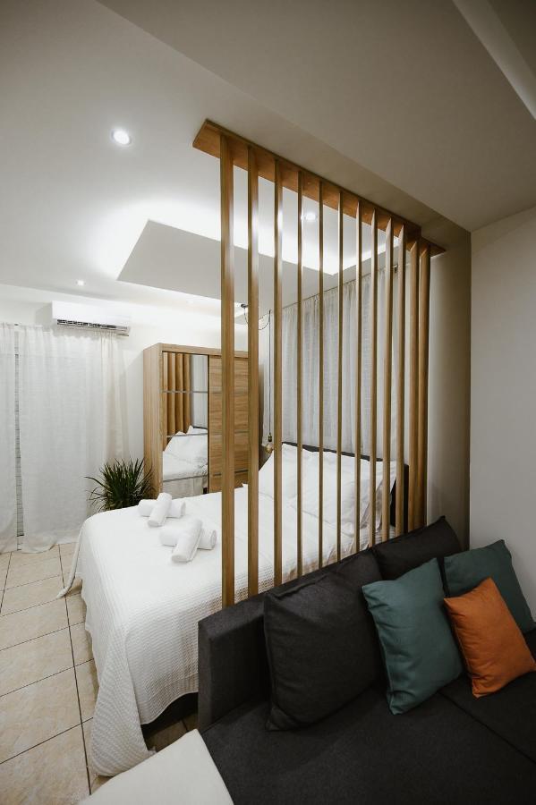 Central Apartments Волос Екстер'єр фото