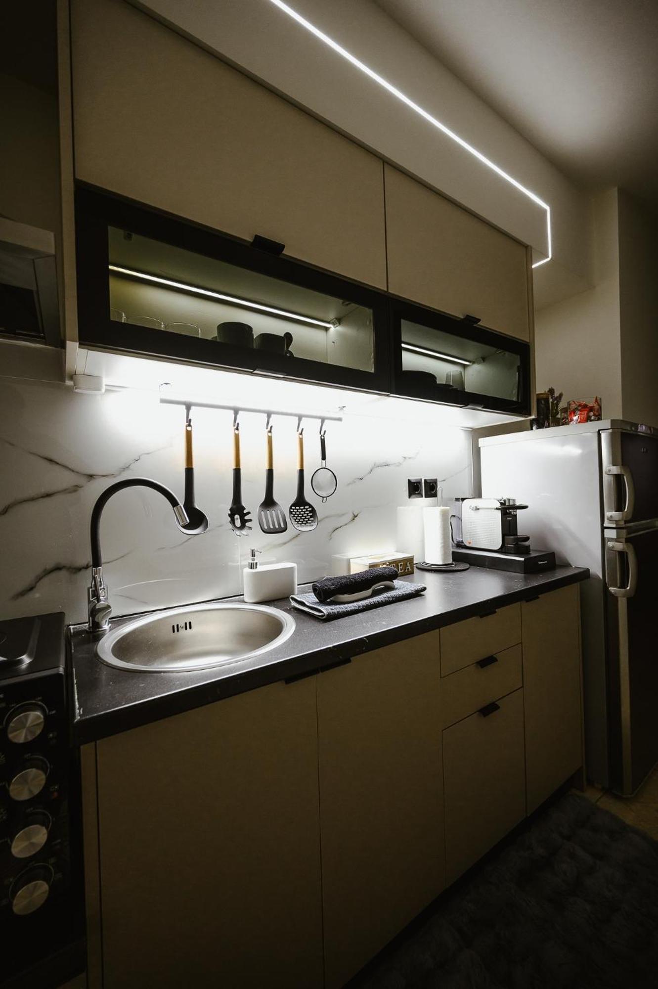 Central Apartments Волос Екстер'єр фото